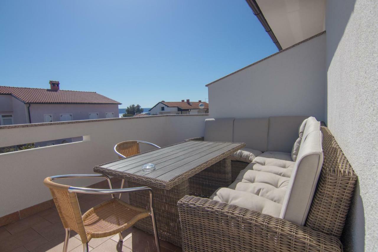 Apartmani Bistricic Veglia Exterior foto
