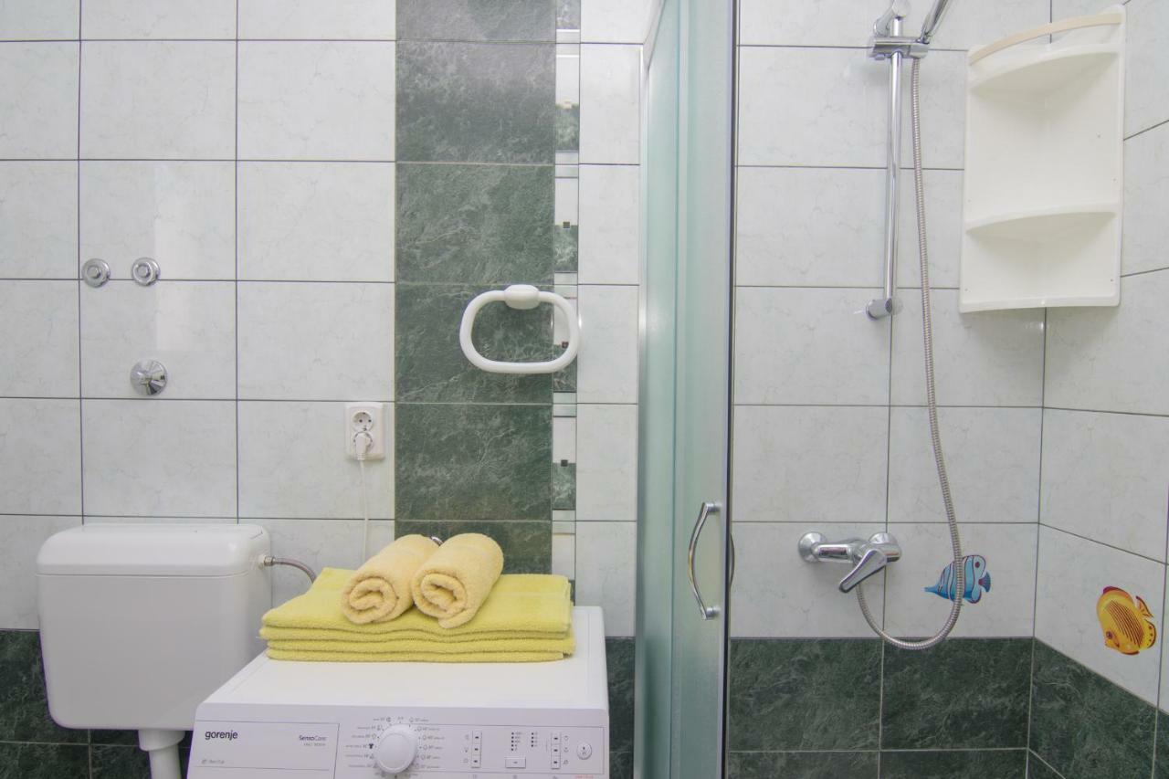 Apartmani Bistricic Veglia Exterior foto